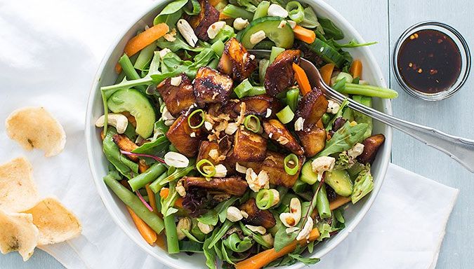kip-ketjap-salade (72K)